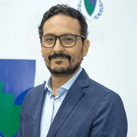 Santiago Bernal Excelente contenido y tareas que se basan en su conocimiento, lo refuerzan y luego se expanden. Recientemente conseguí un nuevo empleo usando PHP y no podría haberlo hecho sin los cursos de Desarrollo Web Profesional.