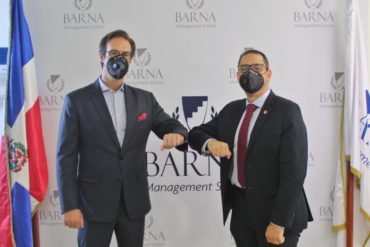 Barna Management School y Conexus firman acuerdo académico