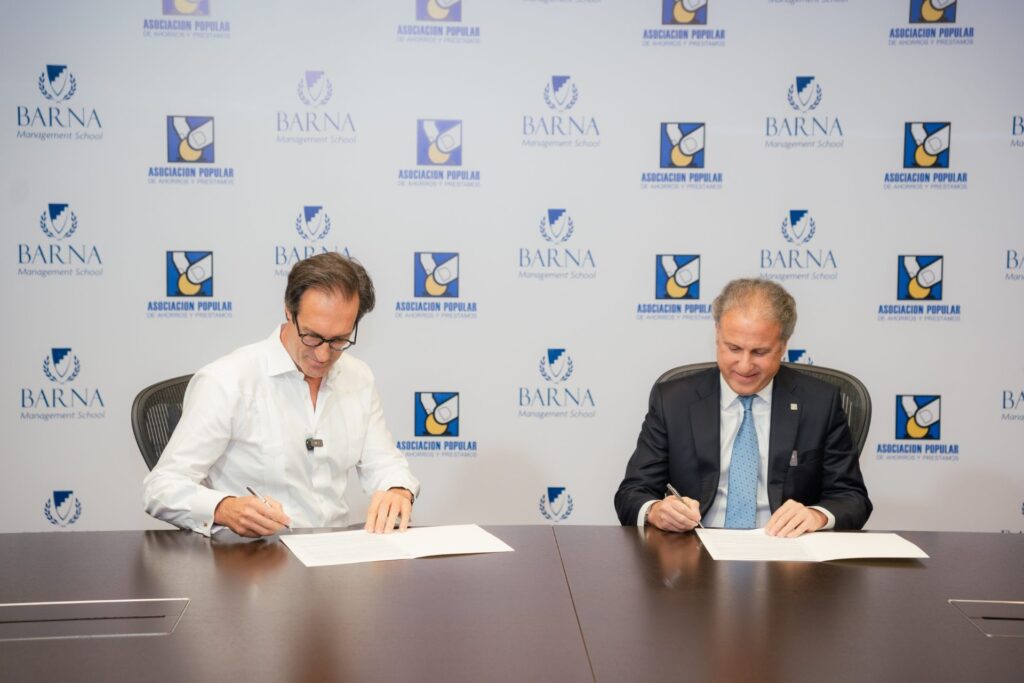 APAP y BARNA acuerdan crear Centro de Desarrollo y Fortalecimiento Empresarial Pyme